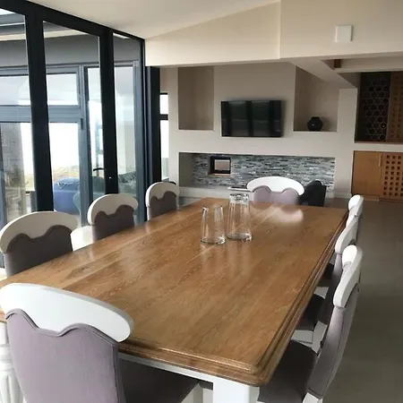 Dolphin View Villa Herolds Bay Exterior photo